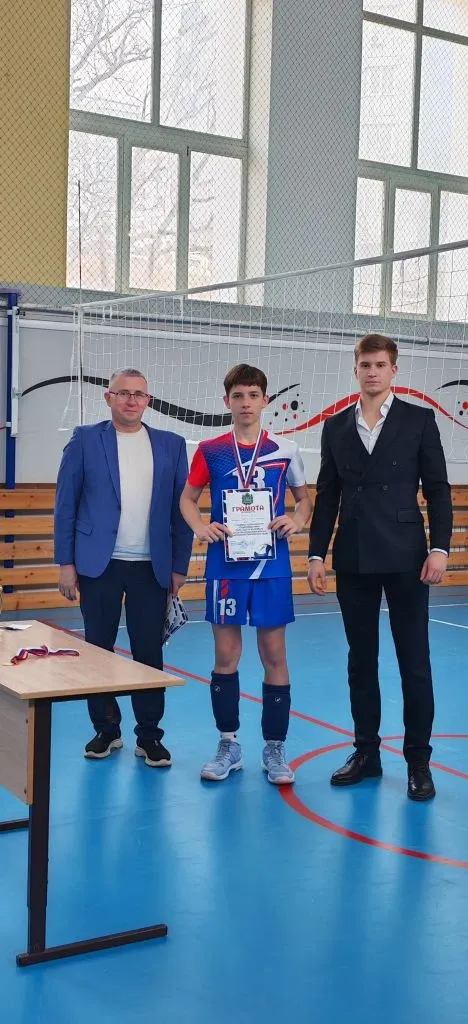 В РЦ «Сириус. Приморье» прошли сборы юных волейбольных звёзд: сыгранность, победы и путёвки на первенство ДВФО!